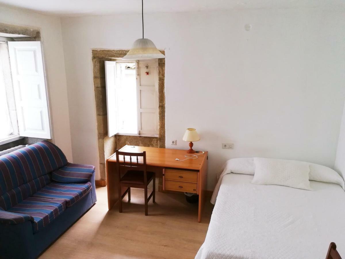 Pension Residencia Universitaria Rey Apartment Santiago de Compostela Ngoại thất bức ảnh
