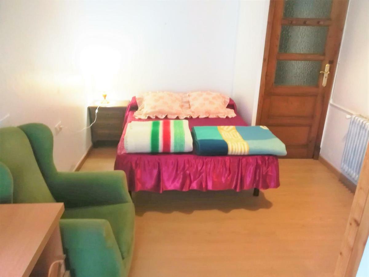 Pension Residencia Universitaria Rey Apartment Santiago de Compostela Ngoại thất bức ảnh