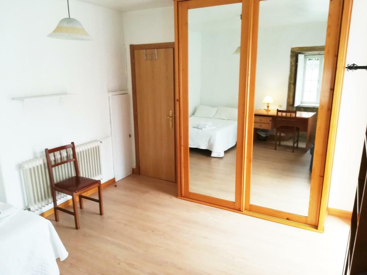 Pension Residencia Universitaria Rey Apartment Santiago de Compostela Ngoại thất bức ảnh